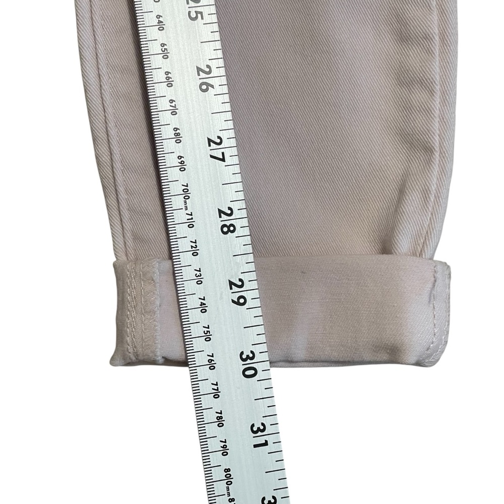 Levi's Women's 721 High Rise Skinny Jeans in Light Pink - Picture 7 of 9
